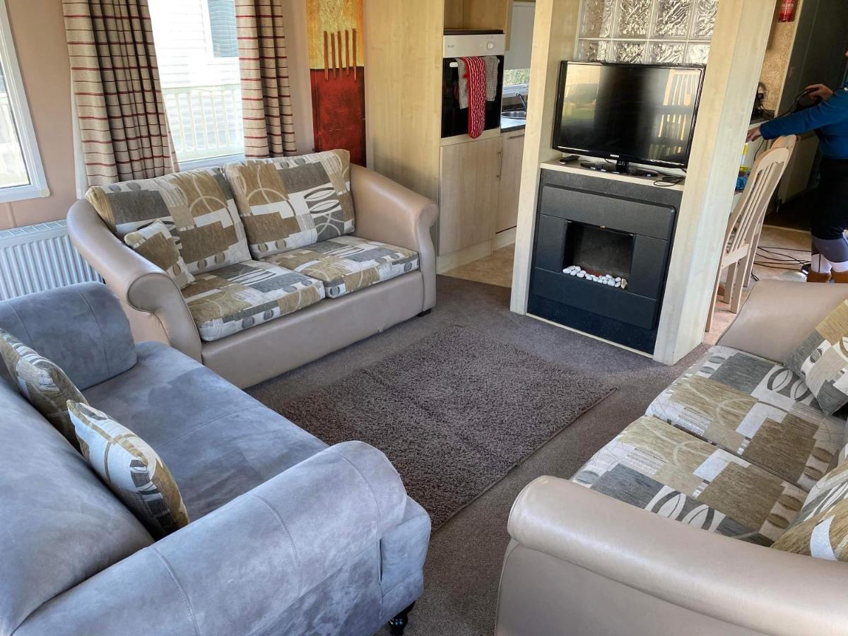 Manor Park Hunstanton Pets Go Free Linen Includedヴィラ エクステリア 写真