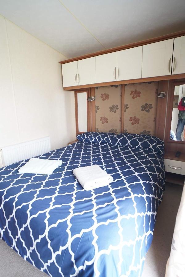 Manor Park Hunstanton Pets Go Free Linen Includedヴィラ エクステリア 写真