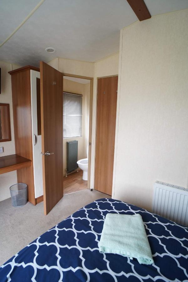 Manor Park Hunstanton Pets Go Free Linen Includedヴィラ エクステリア 写真