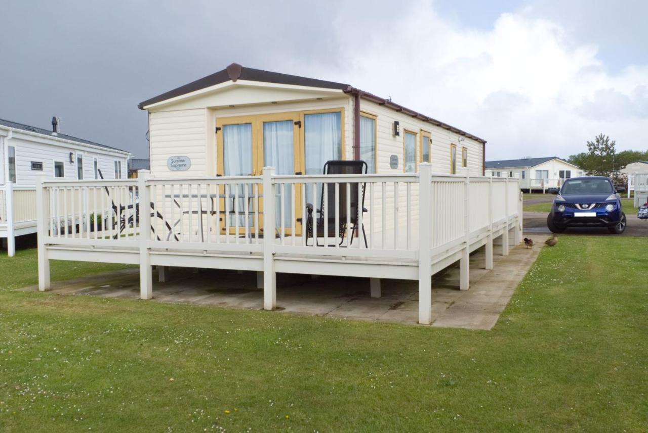Manor Park Hunstanton Pets Go Free Linen Includedヴィラ エクステリア 写真